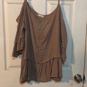 Off the shoulder taupe peplum top